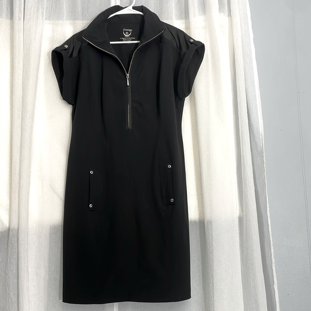 Zenergy By Chico's Med Womens black Roll Tab Sleeve Half Zip Shift Dress